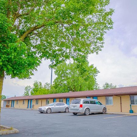 Bay Motel By Oyo ベイシティ エクステリア 写真