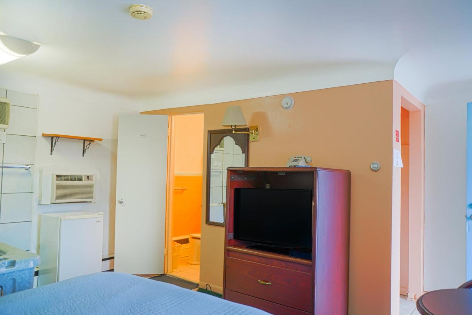 Bay Motel By Oyo ベイシティ エクステリア 写真