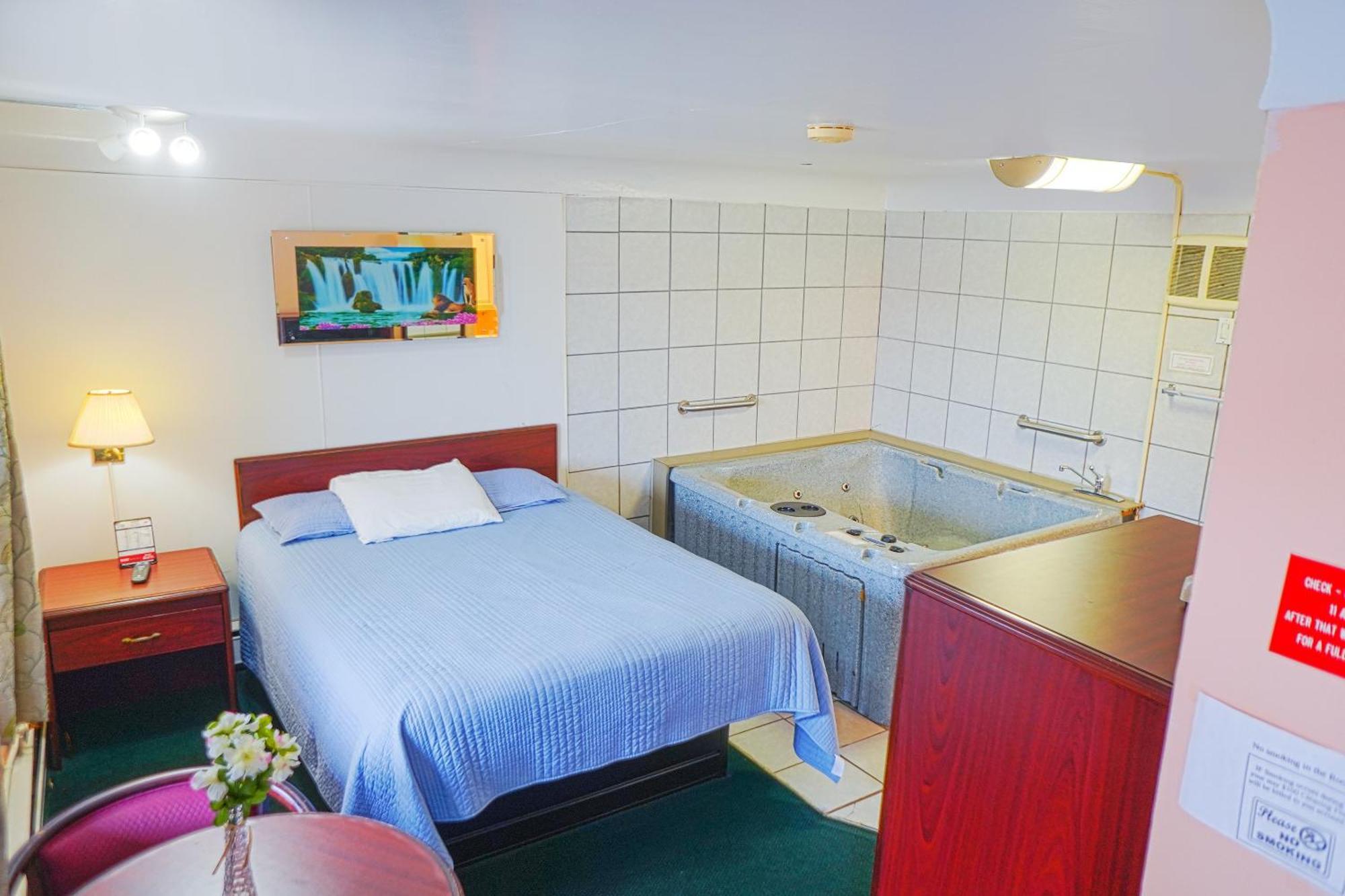 Bay Motel By Oyo ベイシティ エクステリア 写真